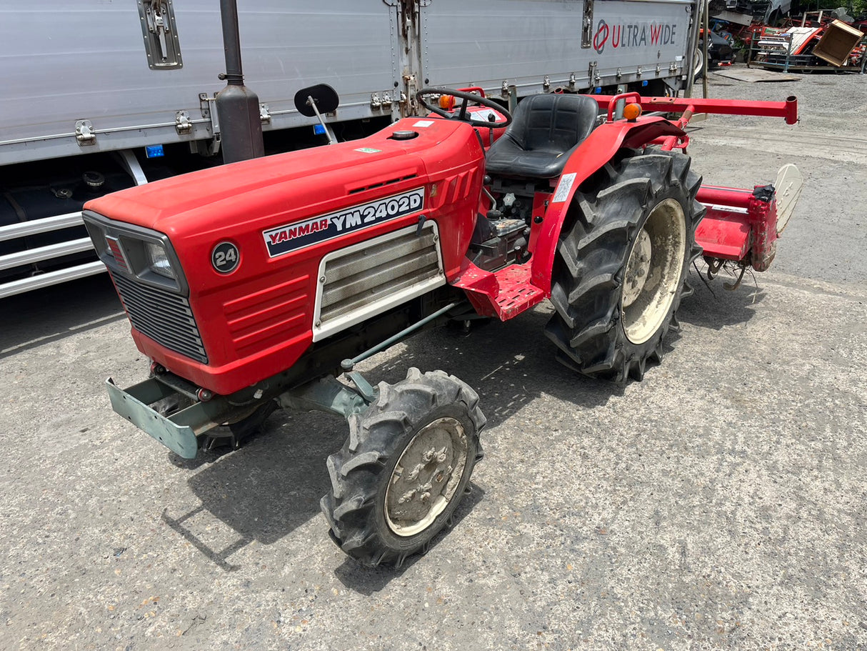 tractor/YM2402/YANMAR