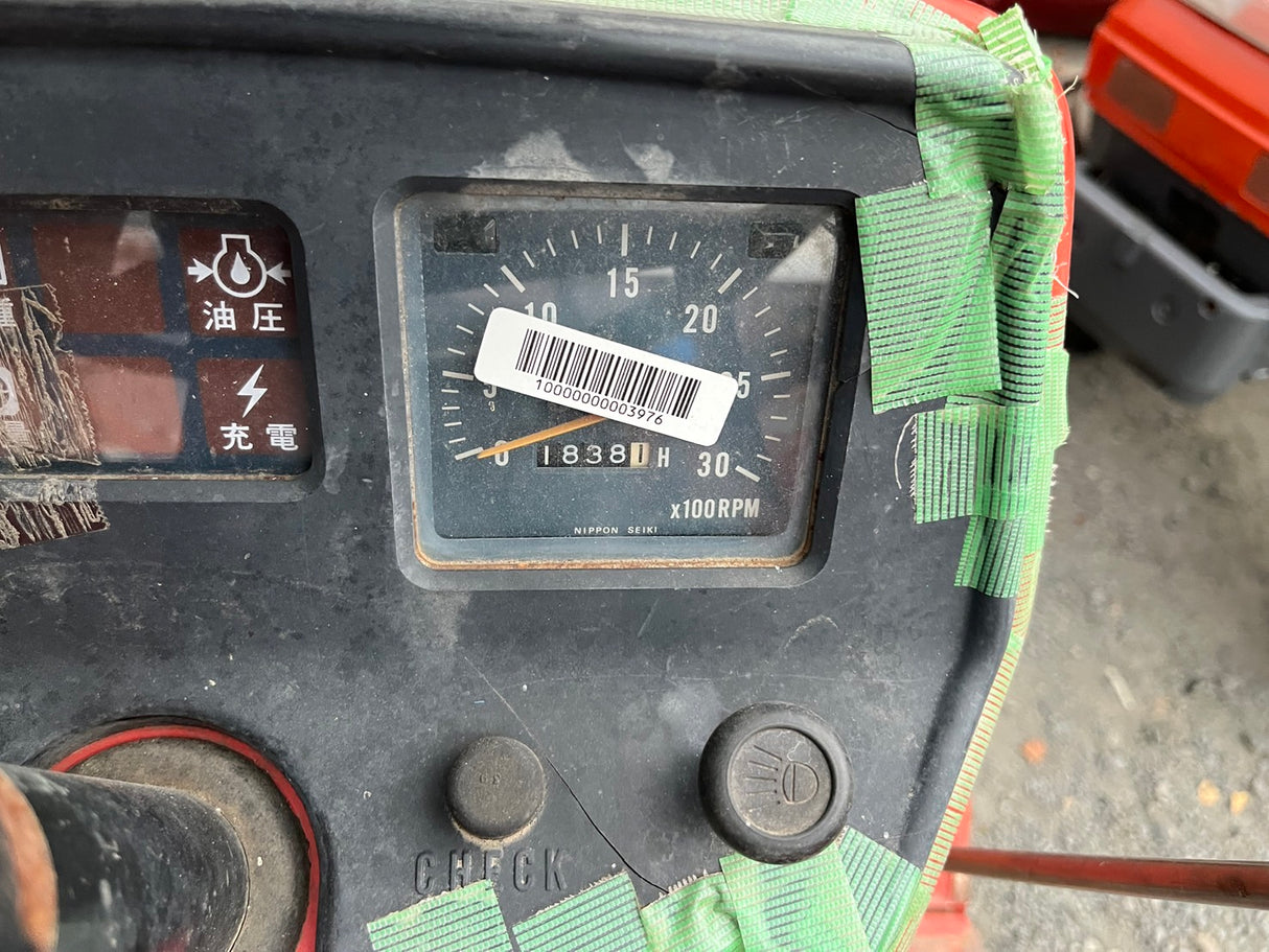 tractor/YM2001/YANMAR