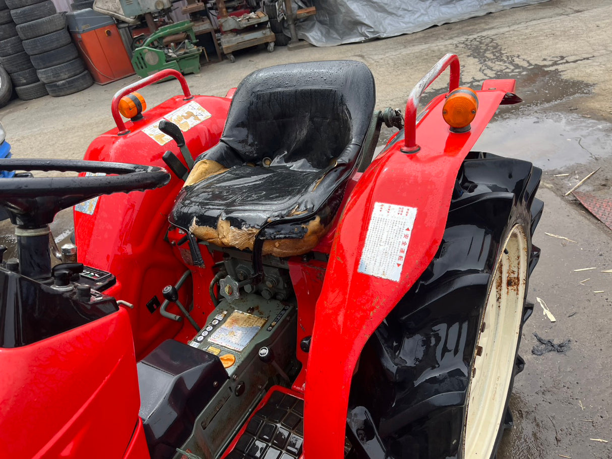 tractor/YM1820/YANMAR