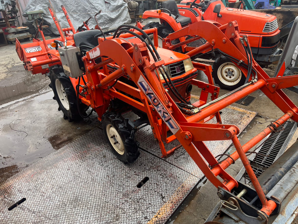 tractor/B40/KUBOTA