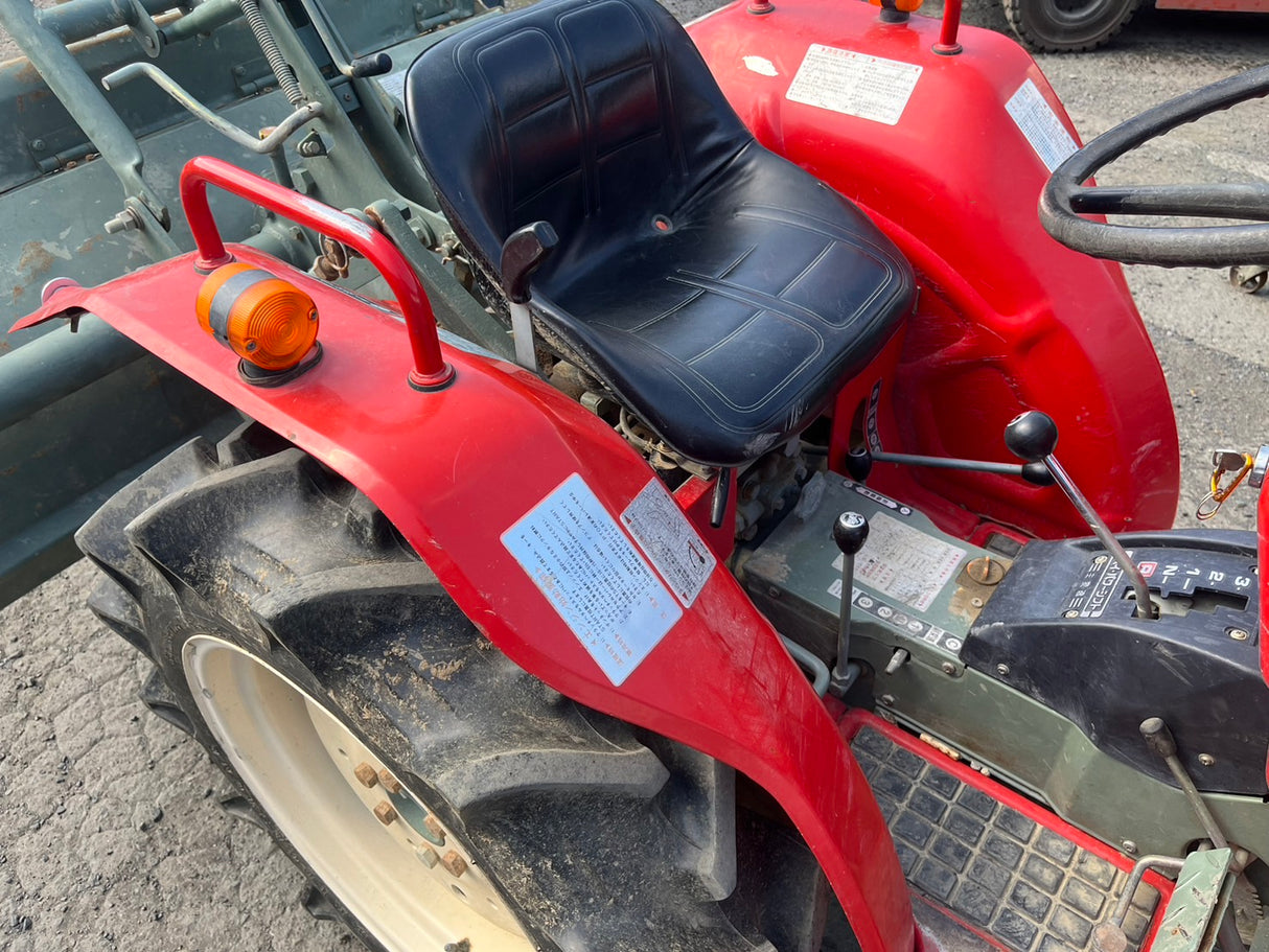 トラクター/YM1610/ヤンマー