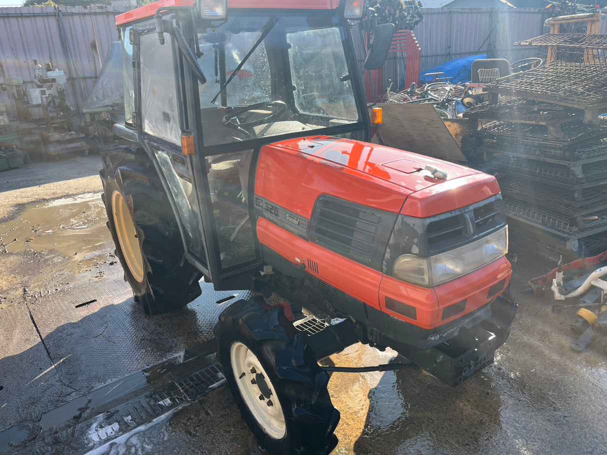 tractor/GL320/KUBOTA