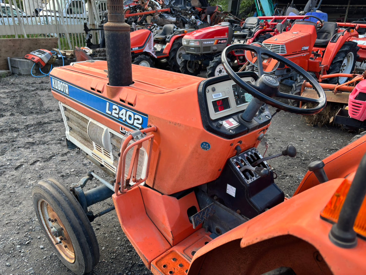 tractor/L2402/KUBOTA