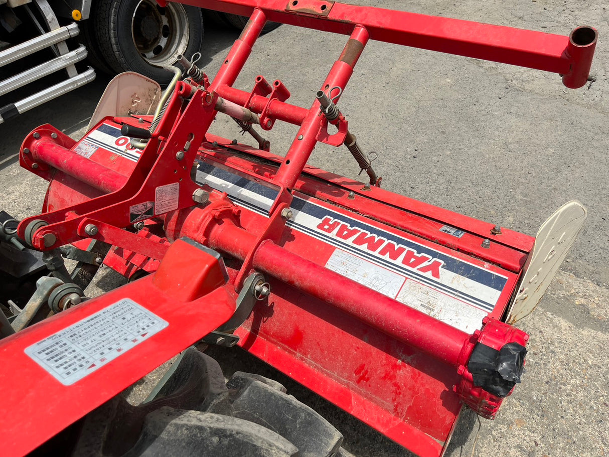 tractor/YM2402/YANMAR