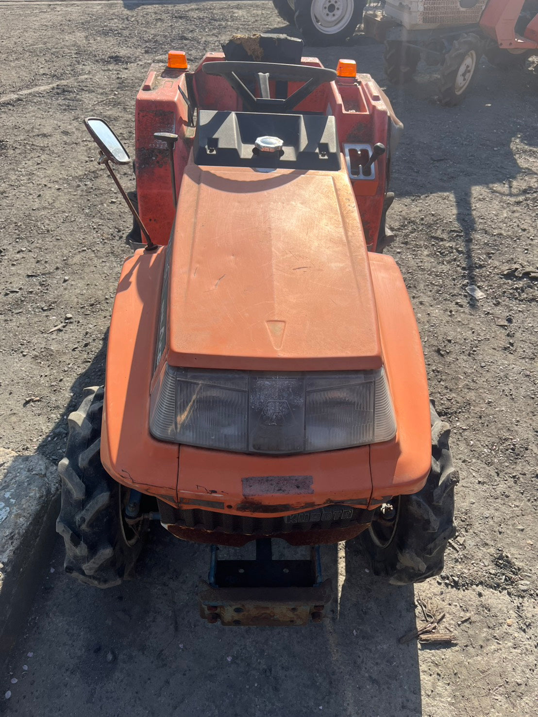 tractor/XB-1/KUBOTA