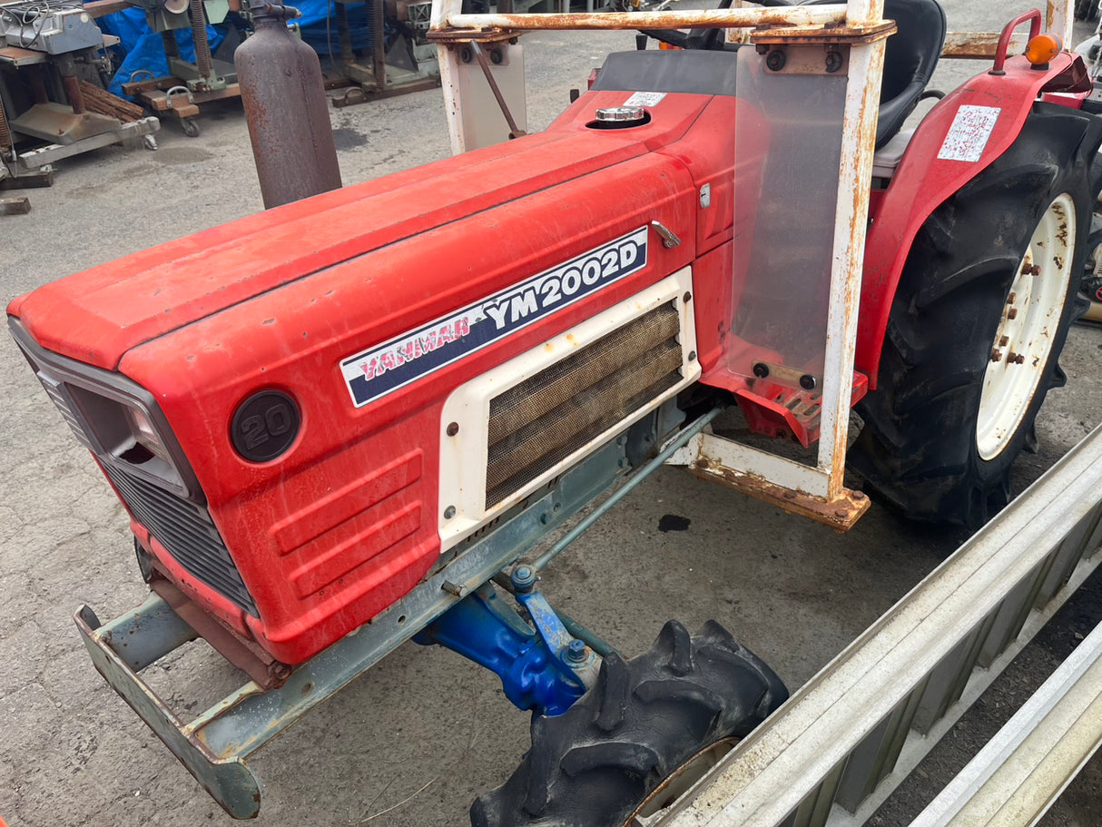 tractor/YM2002/YANMAR