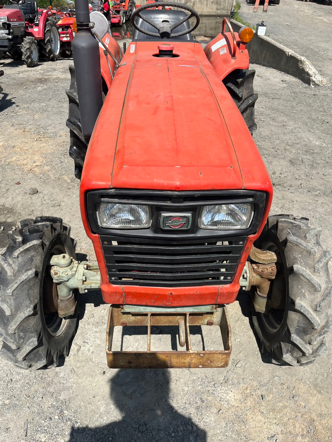 tractor/YM2610/YANMAR