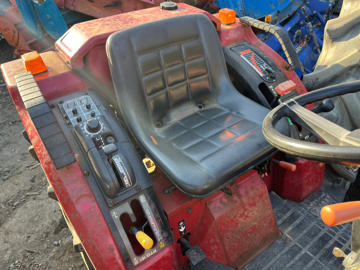 tractor/MT165/Mitsubishi