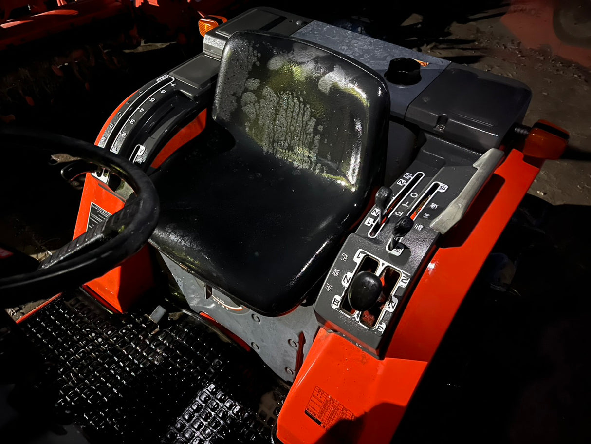 tractor/A-17/KUBOTA