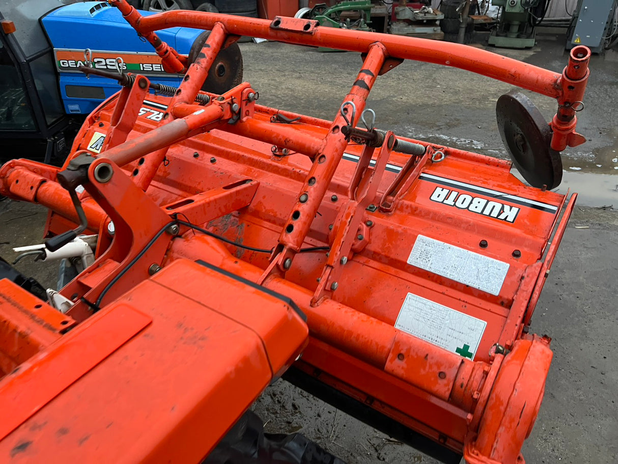 トラクター/L1-255/クボタ