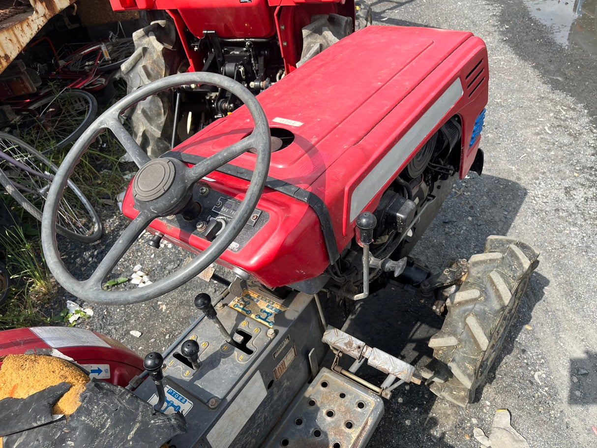 トラクター/SU1140/シバウラ