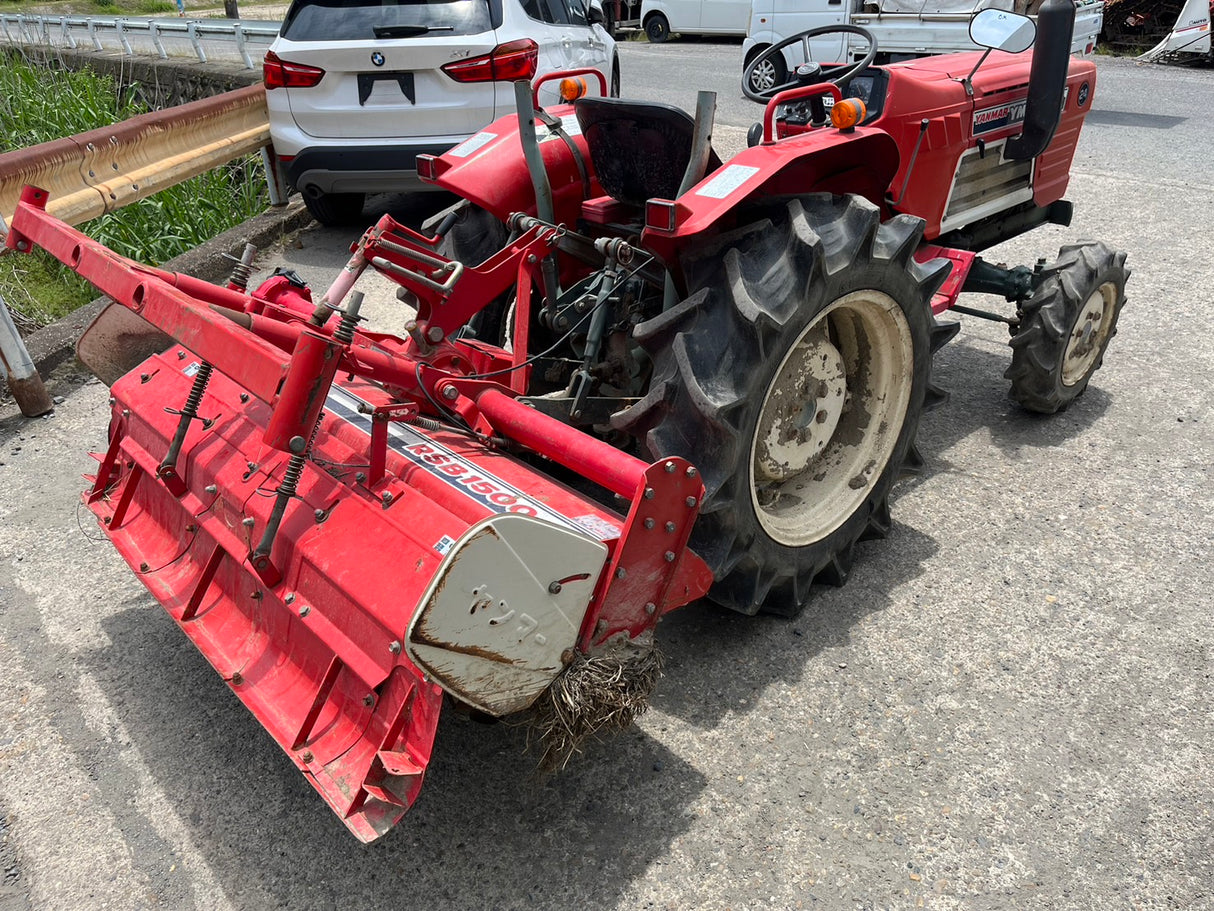 tractor/YM2402/YANMAR