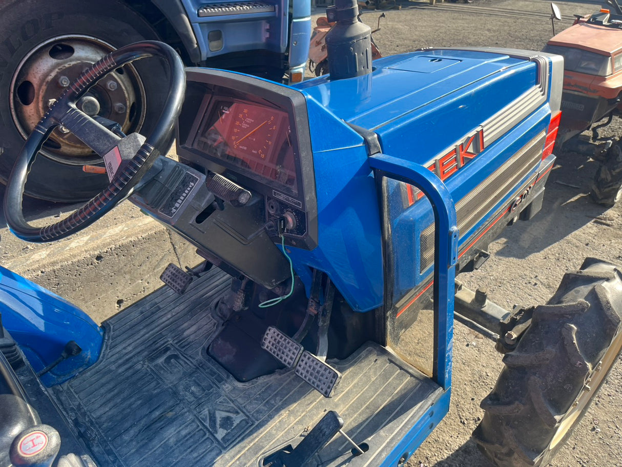 tractor/TA270/ISEKI