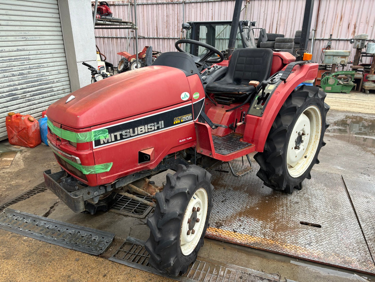 tractor/MT205/Mitsubishi