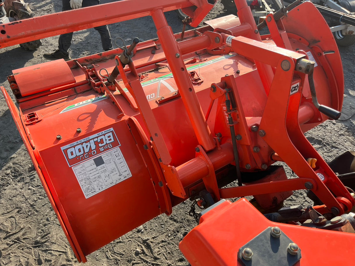 tractor/N200/Hinomoto