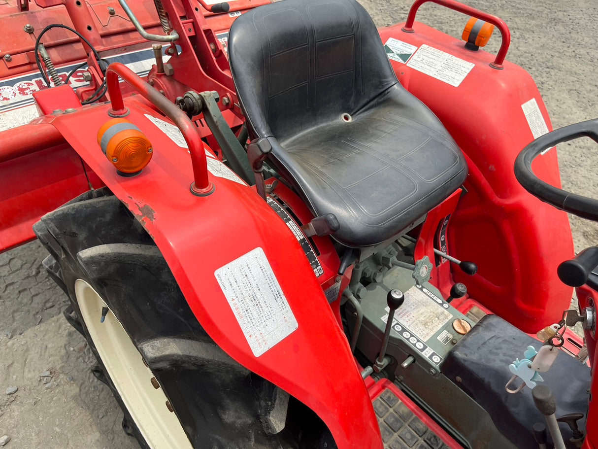 tractor/YM1720/YANMAR