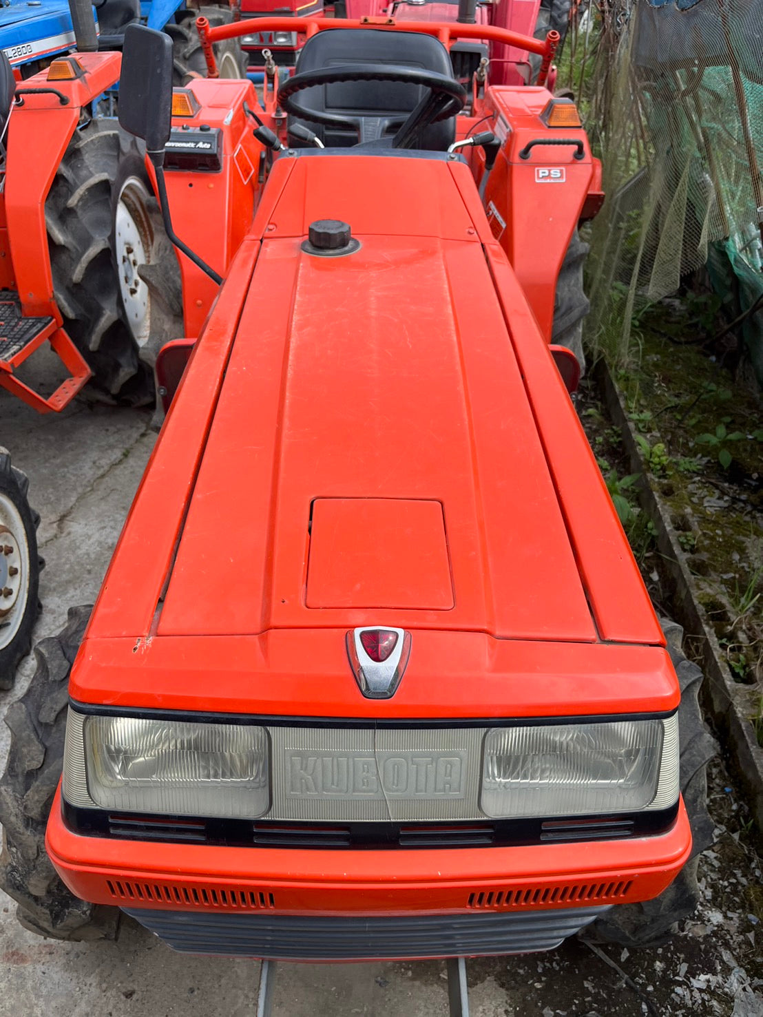 tractor/L1-235/KUBOTA