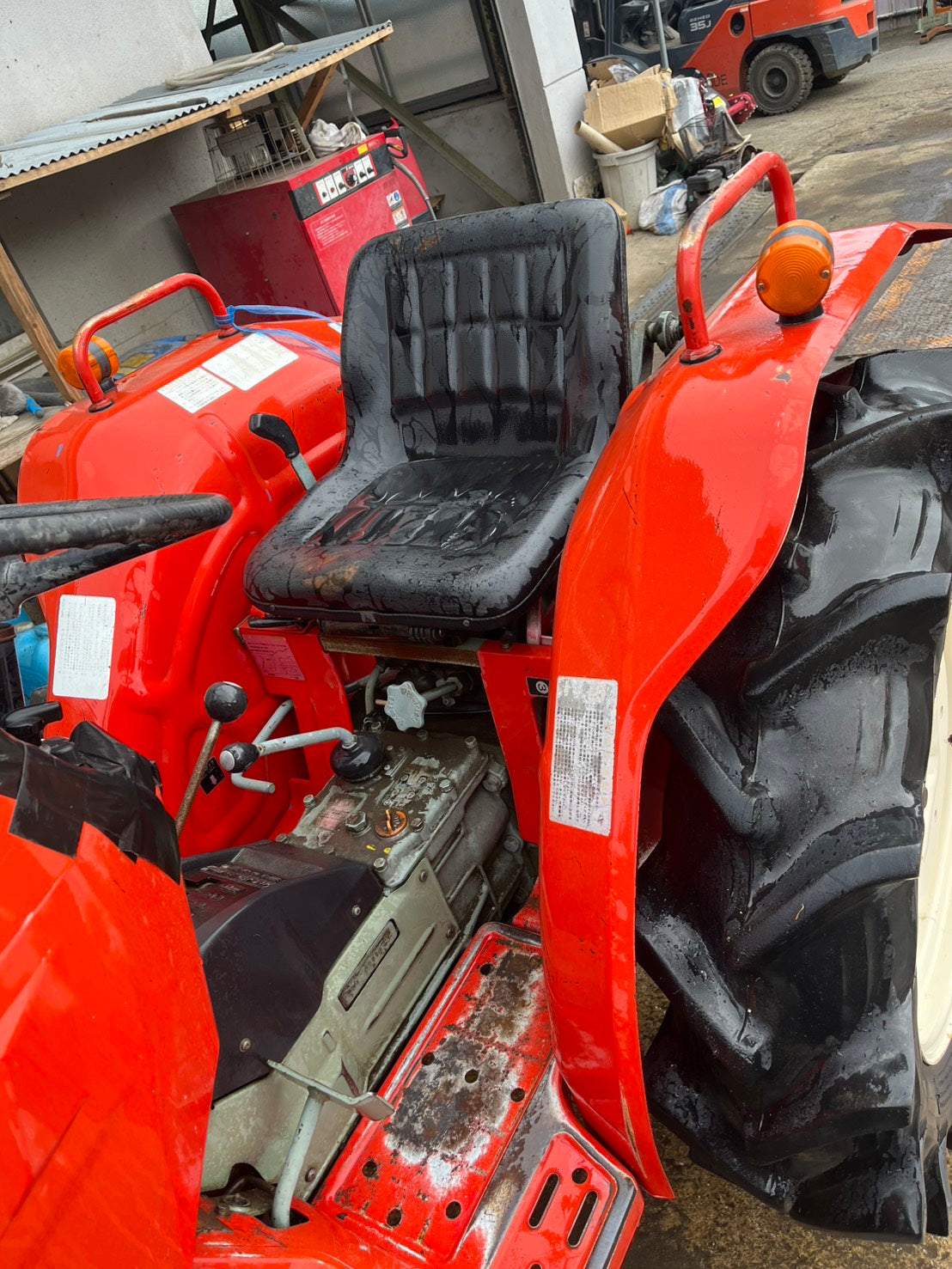 tractor/YM2010/YANMAR