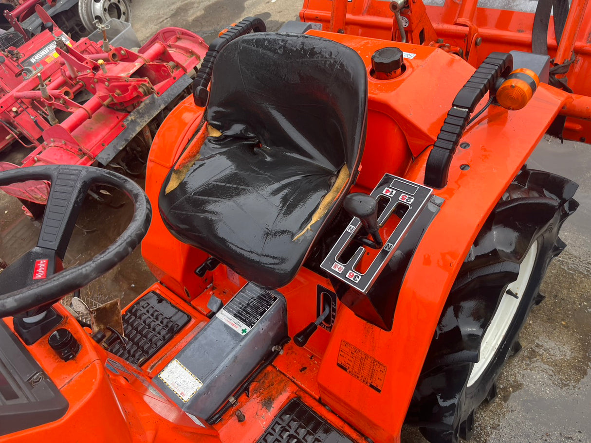 tractor/B40/KUBOTA