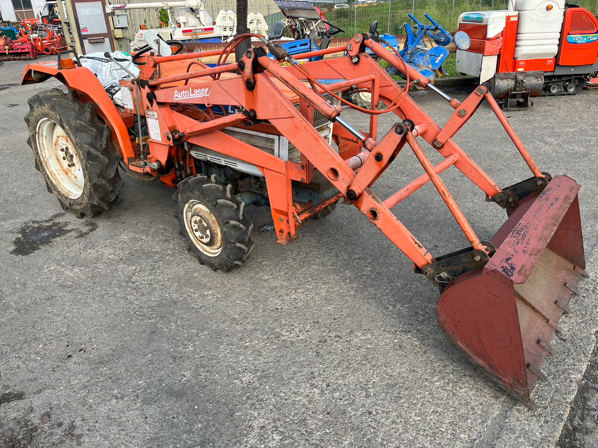 tractor/L2402DT/KUBOTA