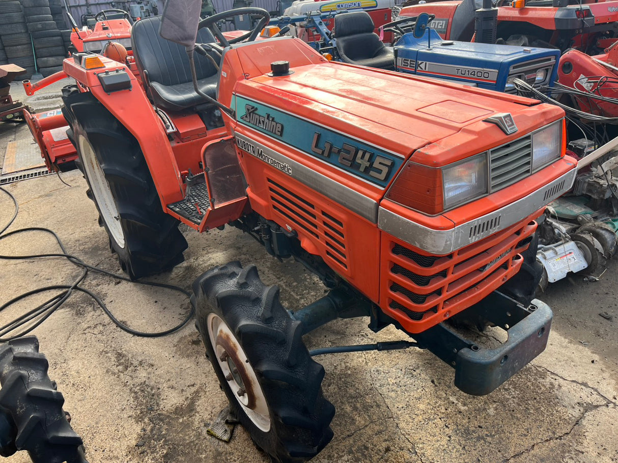 tractor/L1-245/KUBOTA