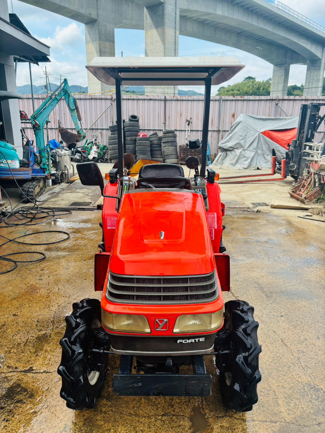 tractor/F-6/KUBOTA