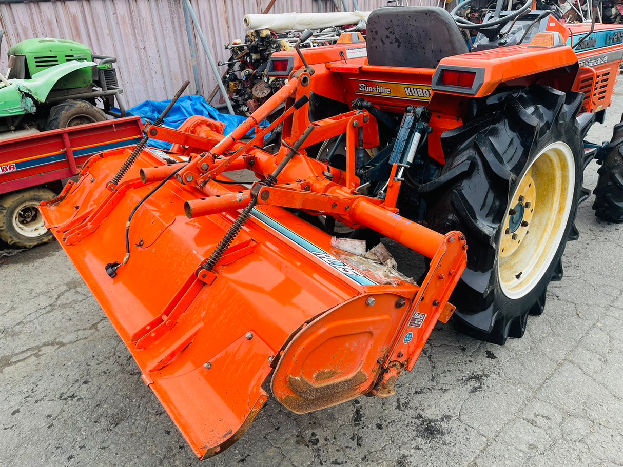 tractor/L1-245/KUBOTA