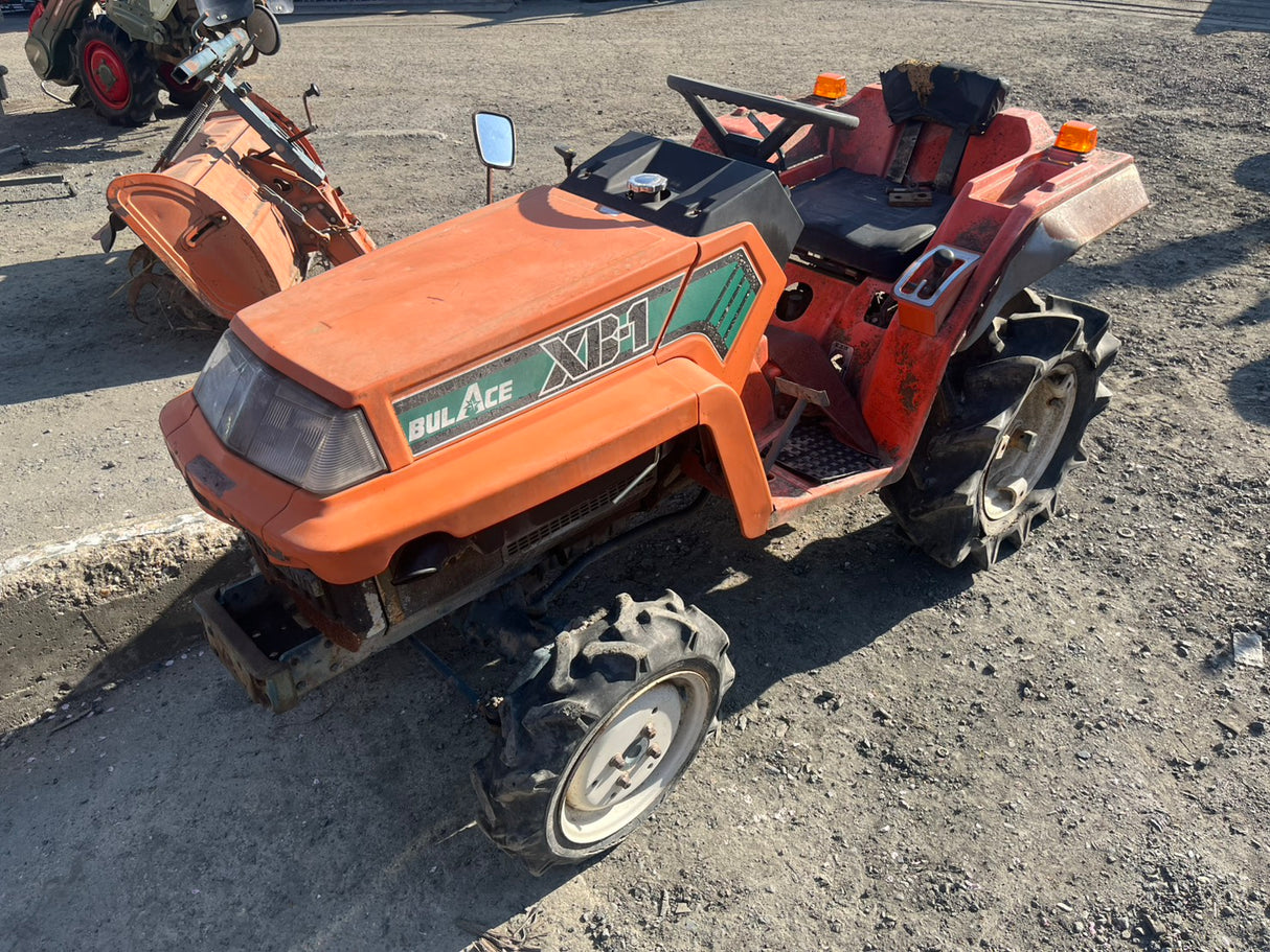 tractor/XB-1/KUBOTA