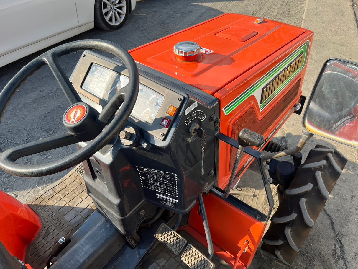 tractor/N200/Hinomoto