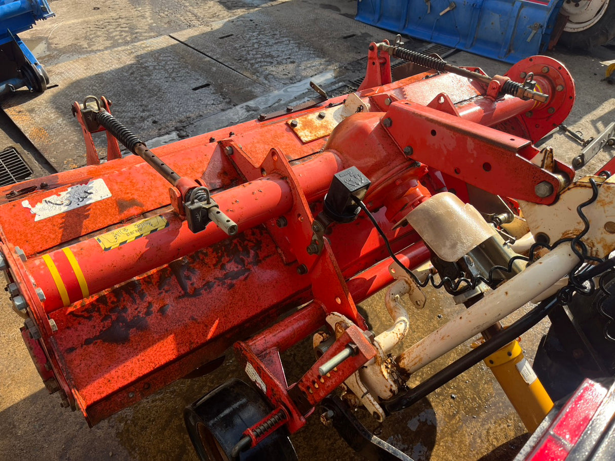 tractor/F24/YANMAR