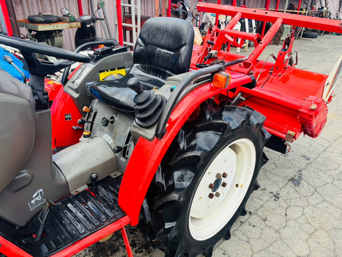 tractor/F180/YANMAR