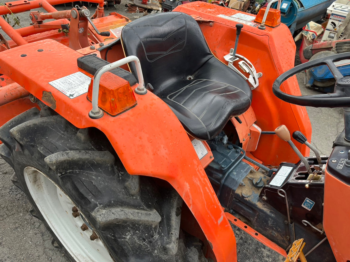 tractor/L2202DT/KUBOTA
