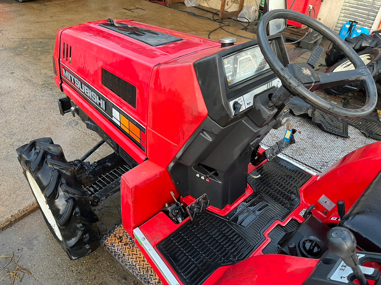 tractor/MT20/MITSUBISHI