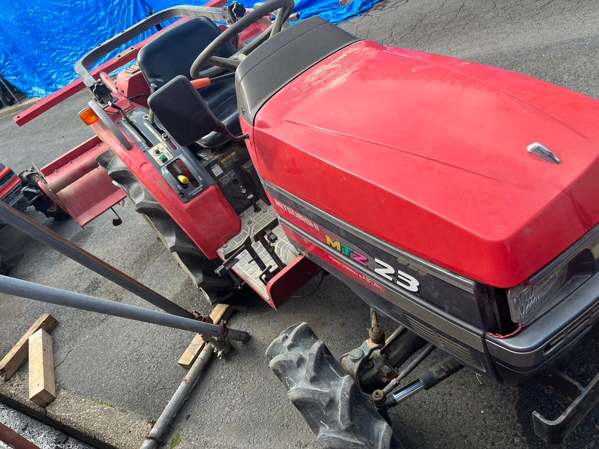 トラクター/MTZ23/三菱