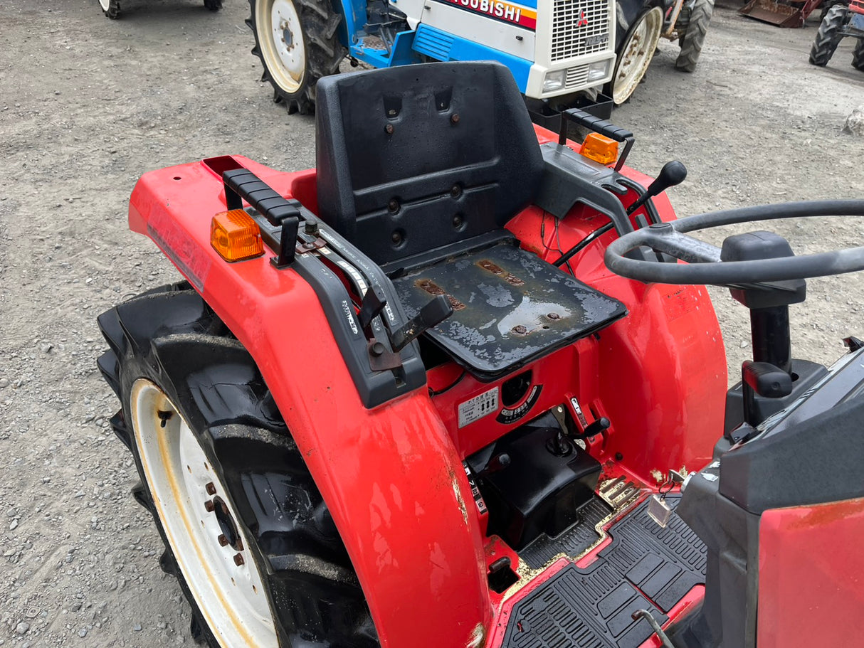 tractor/MT20/MITSUBISHI