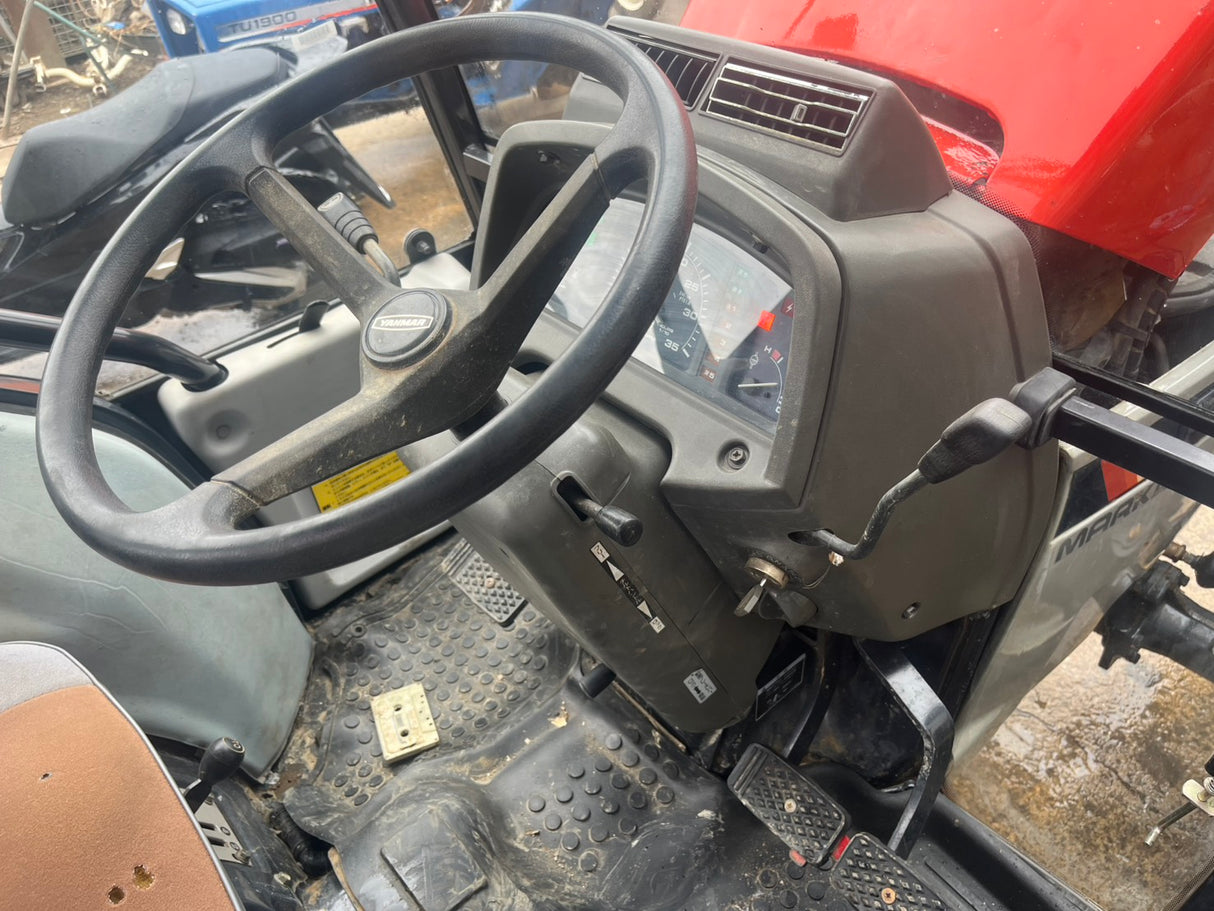 tractor/AF33/YANMAR
