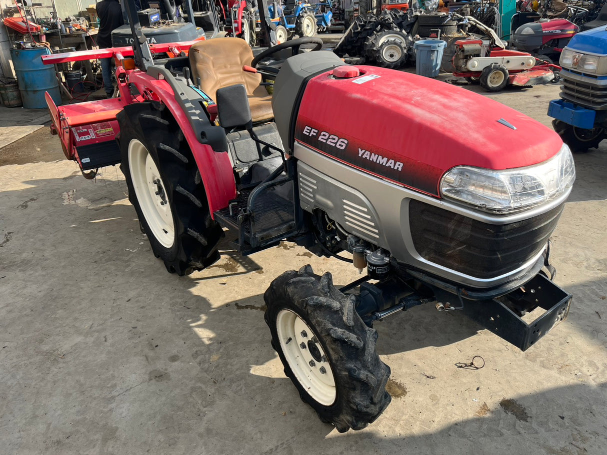 tractor/EF226/YANMAR