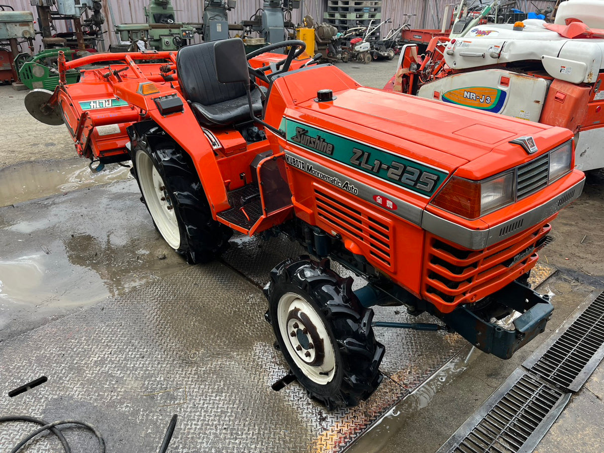 tractor/ZL1-225/KUBOTA