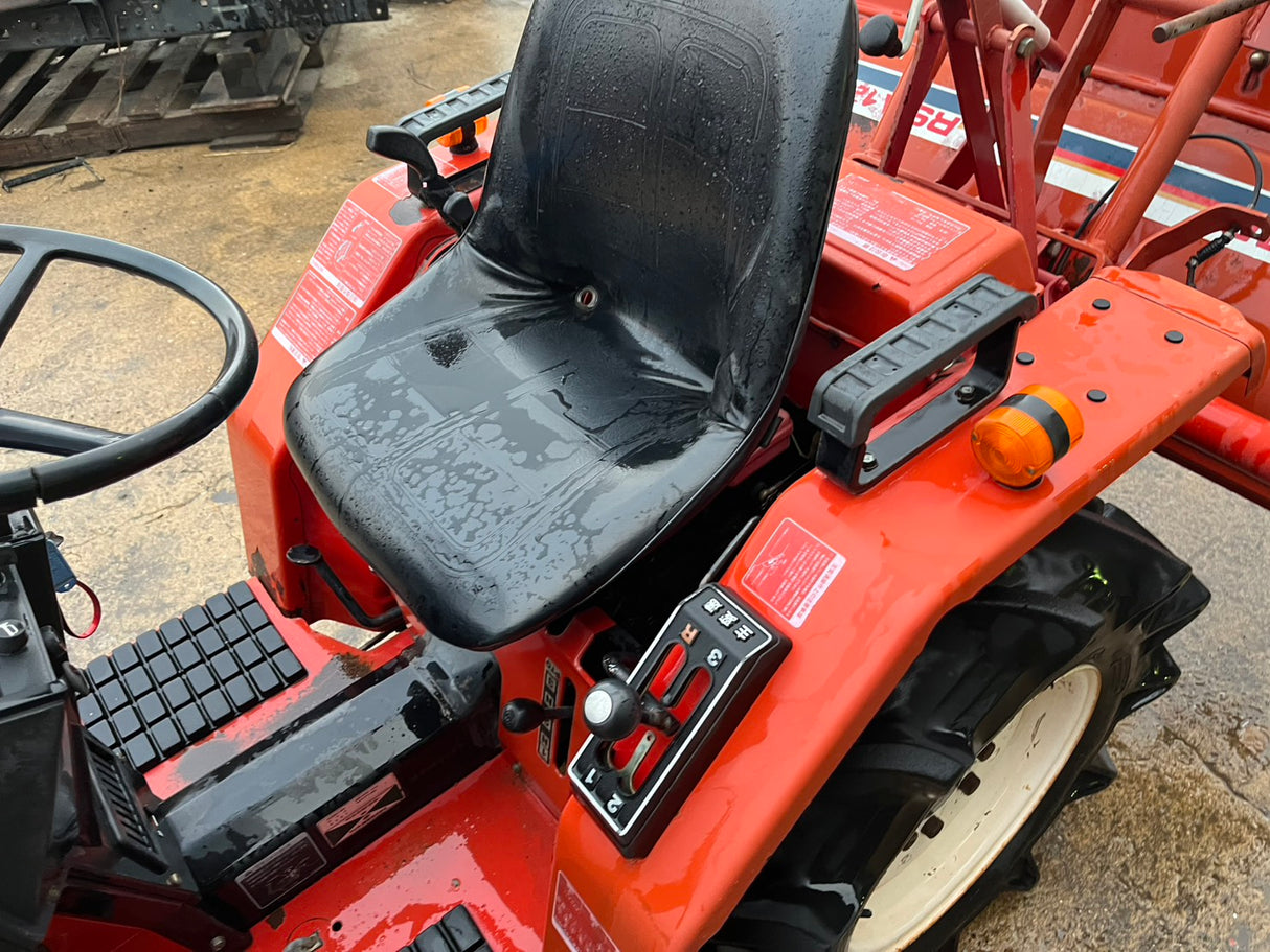 tractor/F14/YANMAR