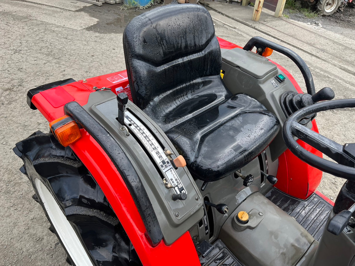 tractor/F-180/YANMAR