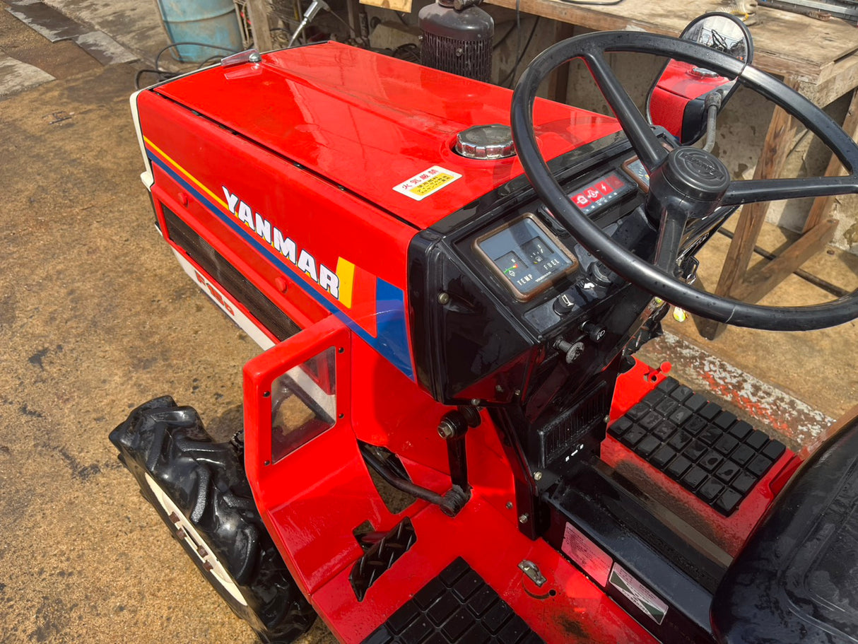 tractor/F15/YANMAR