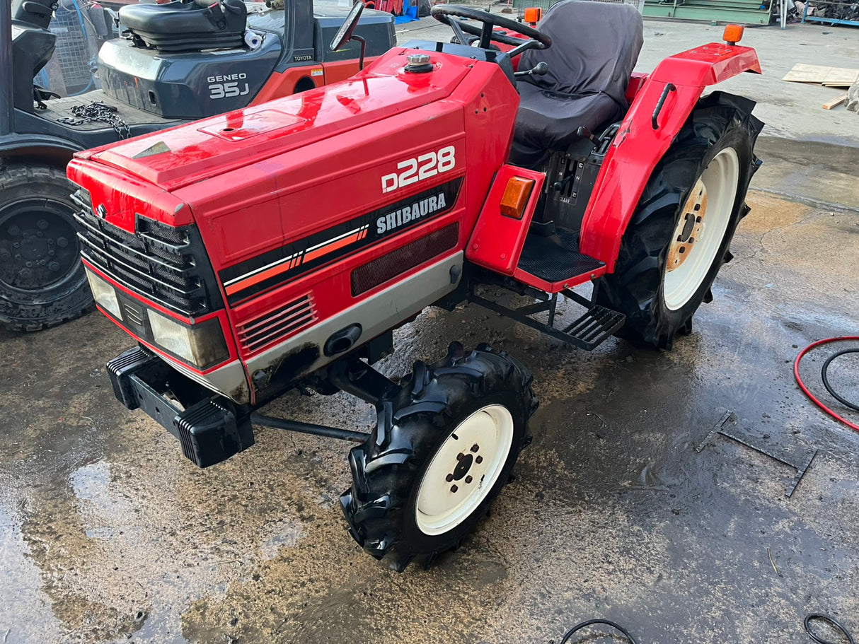 tractor/D228/SHIBAURA