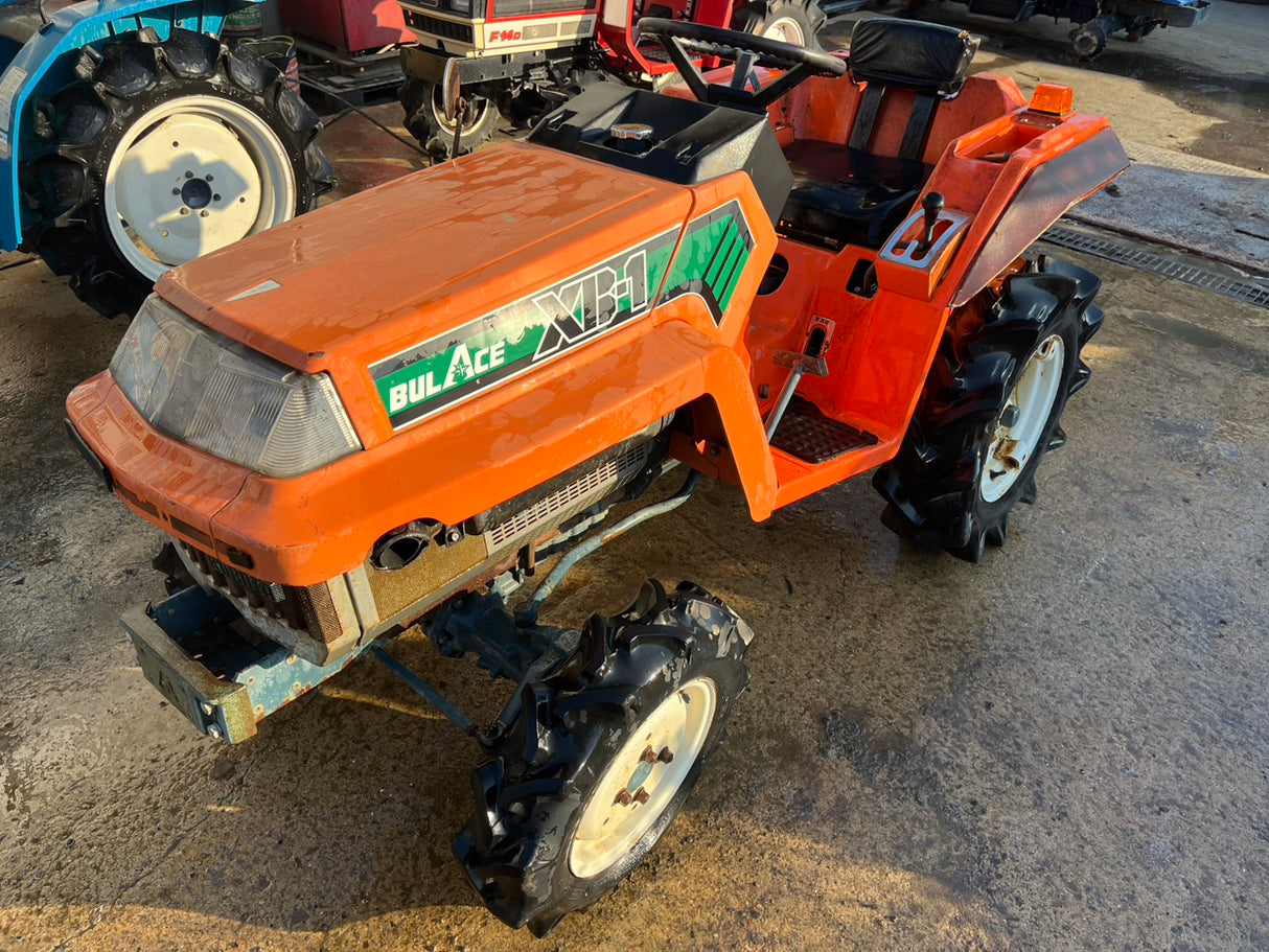 tractor/XB1/KUBOTA