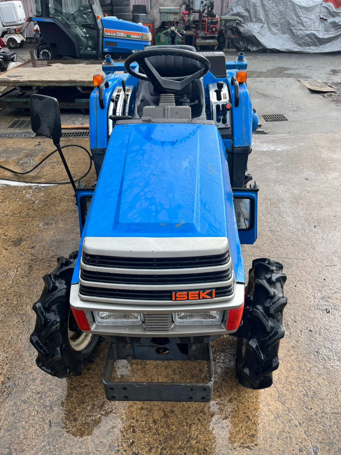 tractor/tsu147/ISEKI