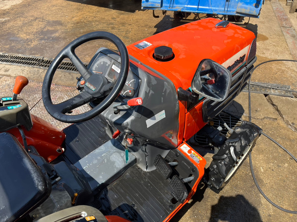 tractor/GB13/KUBOTA