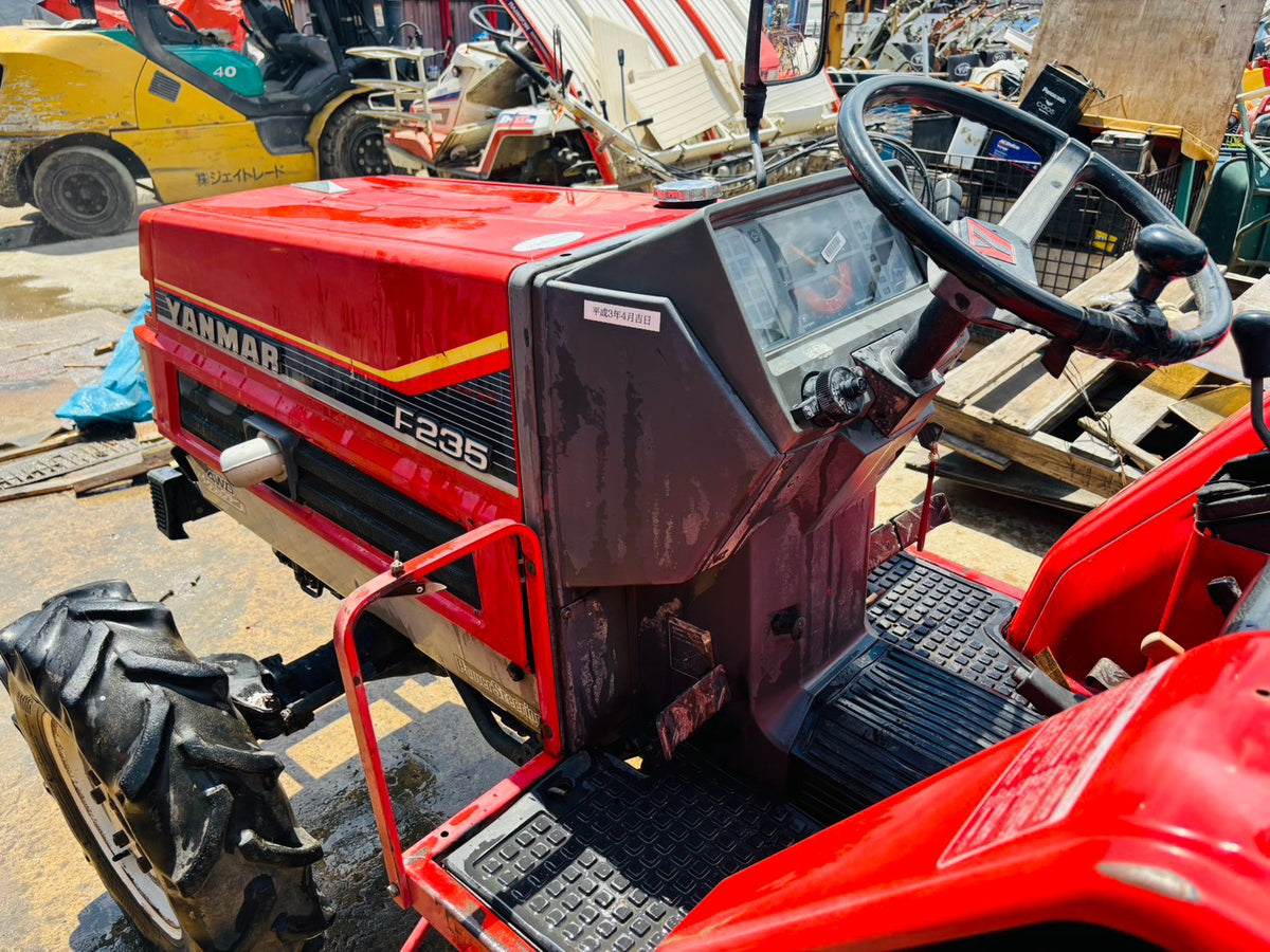 tractor/F235/YANMAR