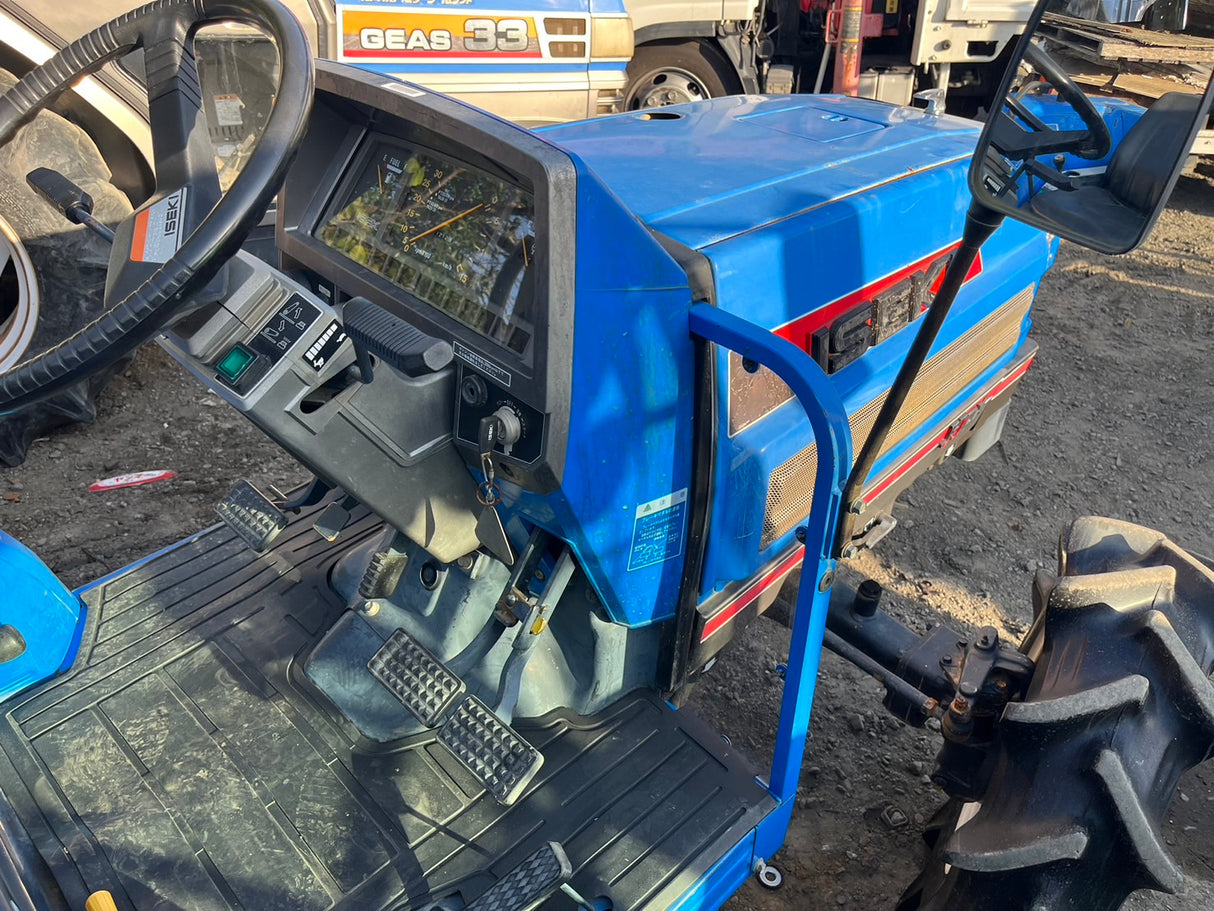 tractor/TA247/ISEKI
