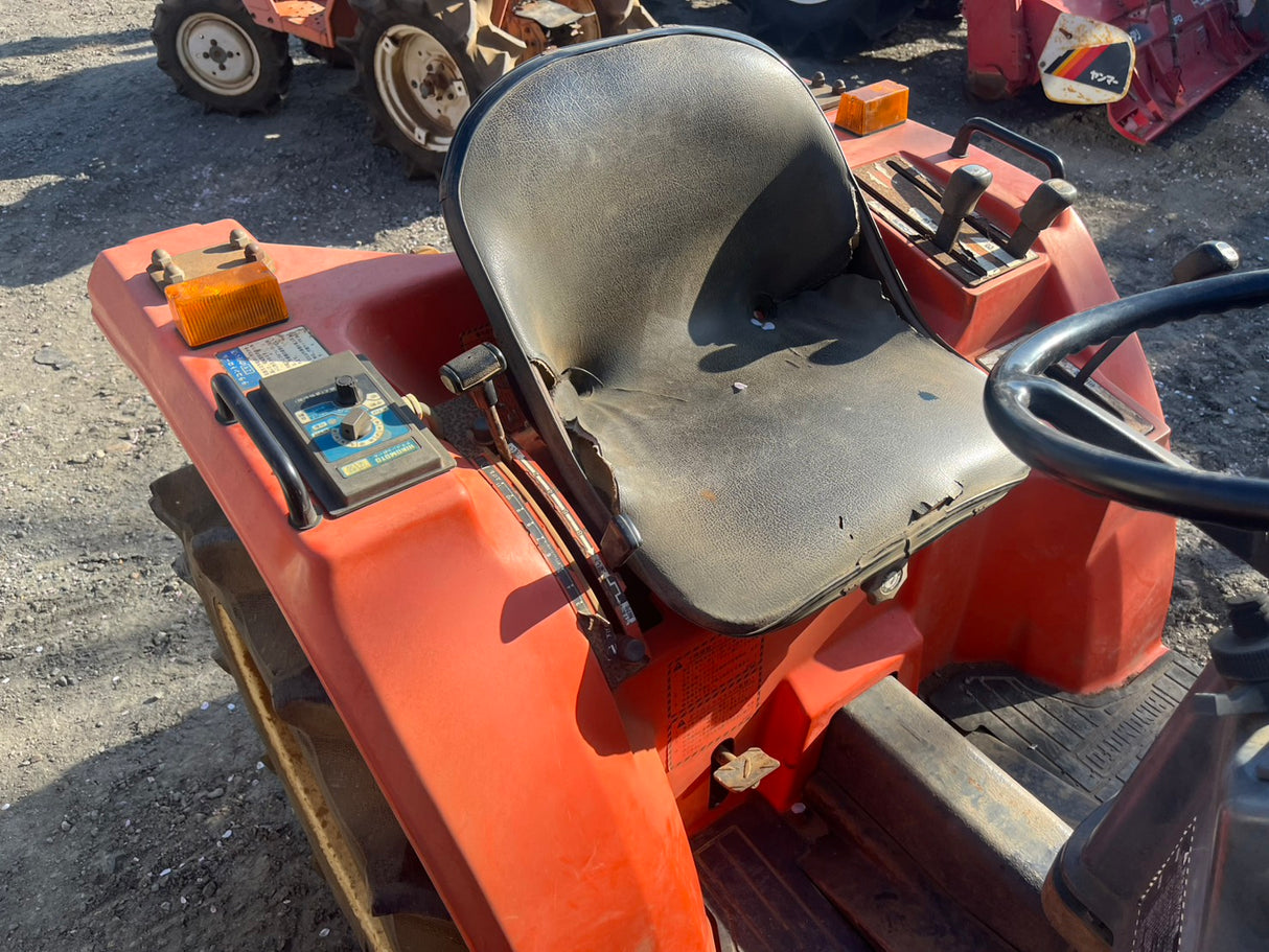 tractor/N179/Hinomoto