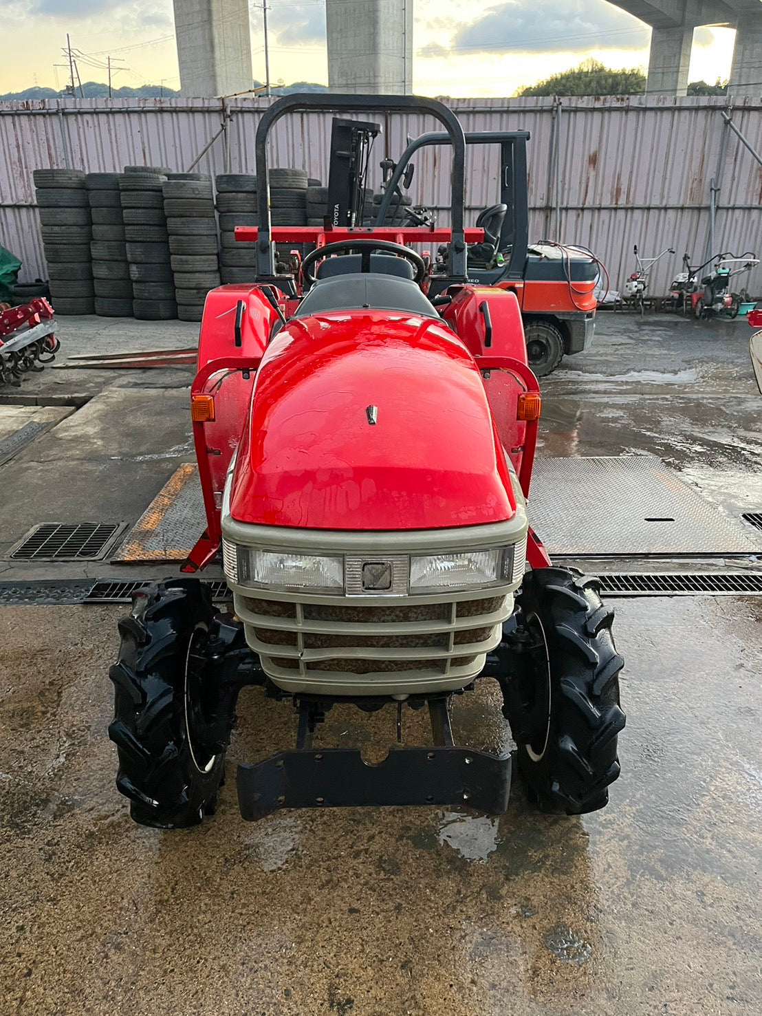 tractor/AF22/YANMAR