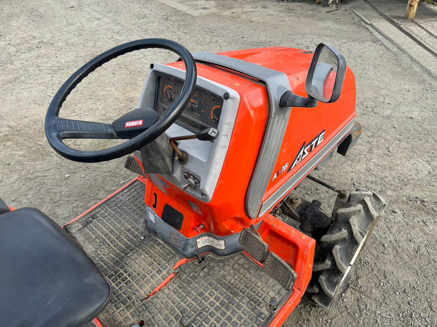 tractor/A-15/KUBOTA